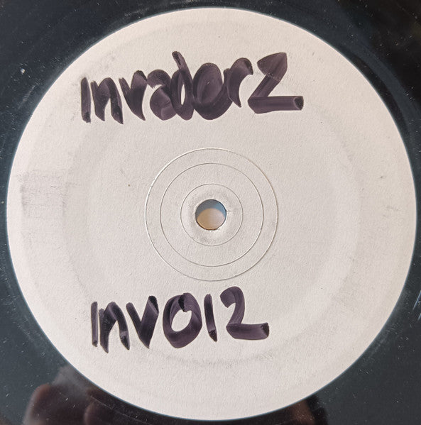 Invaderz - The Source (Break Remix) / So Low (Marky, Bungle & XRS Remix) - Invaderz Transmissions (12")